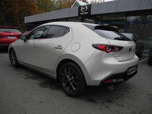 Mazda 3 2.0L e-SKYACTIV G 150ps 2024 Mazda3 G 150PS 6T 6AT Bild 5