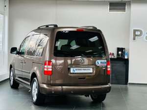 Volkswagen Caddy 2.0 TDI DSG Behindertengerecht-Rampe Bild 4