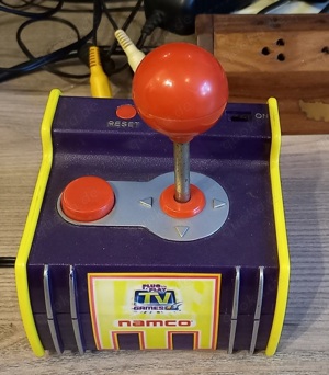   Konsole, Spiel, Namco Arcade Classics TV Games Plug and Play Pac Man 5-in-1 Game  