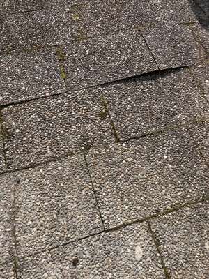 Verschenke Waschbetonplatten und Winkelstufen