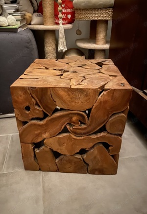 Schöner Holzwürfel Sitzwürfel Teakholz