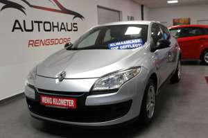 Renault Megane III Lim. 5-trg. Je t'aime 1,6 /101 PS Bild 3