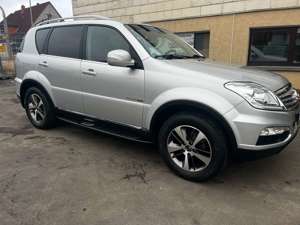 SsangYong Rexton Rexton 2.2 TD  4x4|AUTOM|7SITZ Bild 3