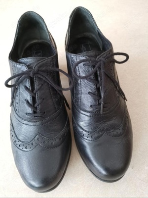 Damen Schuhe 37gr 