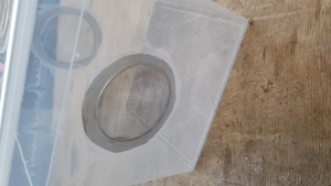 BraPlast Dosen mit Edelstahl Gase. Behälter