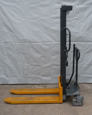 Hochhubwagen RAPID LIFT SWEDMACH RHM 1500, Handstapler, Hubstapler, Handschubstapler defekt