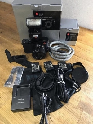 Leica Q Typ 116 26.3MP Digitalkamera - Schwarz inkl. Zubehörpaket mit Garantie