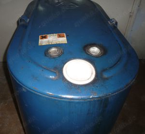 Dieseltank, blau, Tankstelle, Hoftankstelle, Fass, Tank, Dieselfass Bild 2