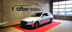 Mercedes-Benz E 220 T Avantg. Pano Leder AHK Standh. ACC LED