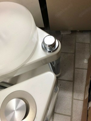 Blues Line St. Louis High End Plattenspieler Laufwerk mit Furutech Steckern Top