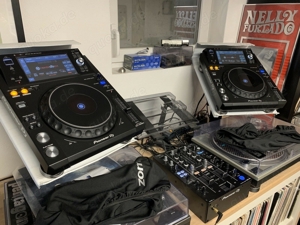 2x XDJ 1000 MK2 & DJM 450 + Ständer + Case und Abdeckung