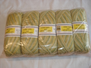 14 x 100 g Strickgarn, 4-fädig gelb 370m neu OVP