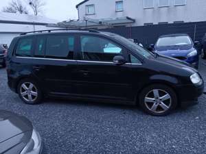 Volkswagen Touran 2.0 TDI Leder / Navi/ Highline Bild 5