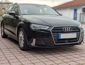 Audi A3 A3 35TFSI- Sport- S tronic - äußerst Zustand Bild 2