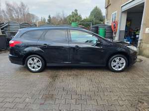 Ford Focus Turnier Trend*Motorschaden* Bild 3