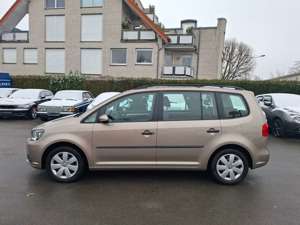 Volkswagen Touran Trendline Tüv Bild 4