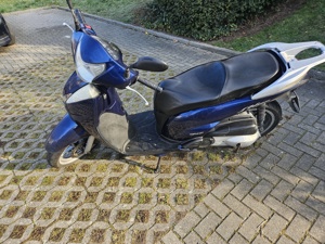 Honda Roller SH 300 Grand Turismo.