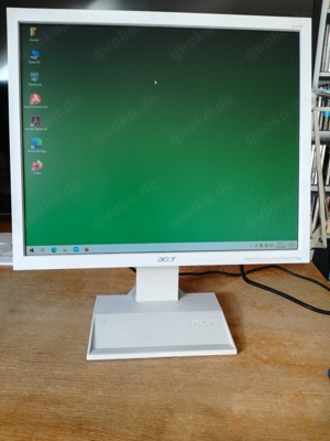 Gebrauchter PC-Monitor Acer, 19 Zoll (48,5 cm), VGA- DVI- Sound-Kabel 