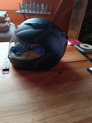 motorradhelm Bild 3