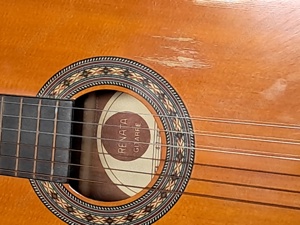 Renata Gitarre