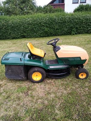 Biete hier hier einen Rasentraktor im Top-Zustand.