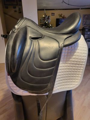 Devoucoux Dressursattel Makila Harmonie Schwarz, 17, Mittlere Kammer, BJ 2021