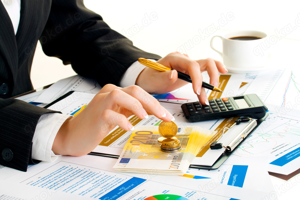 5.000 bis 75.000.000 zu einem Zinssatz von 2 pro Jahr