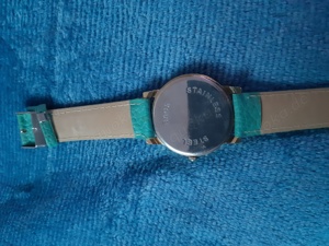 sehr schöne neuwertige Damenarmbanduhr Bild 4