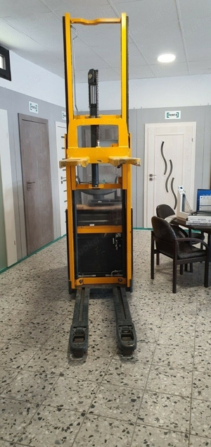 Jungheinrich Elektro Stapler Hochhubwagen BJ 2012 Bild 2