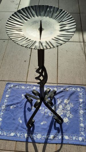Kerzenständer aus Metall Bild 4