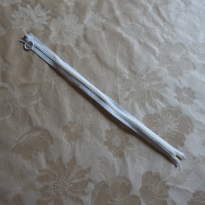 Reißverschluß, gebraucht, Perlon, weiß