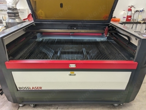 Boss Laser LS3655, 150-Watt-CO2-Laserschneider und -gravierer, Schnittbereich 36 x 55