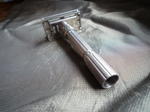 Gillette Adjustable Butterfly Nassrasierer  Bild 2
