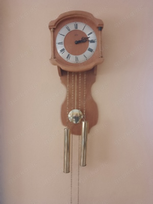 Uhr zu verkaufen 