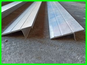 2x Alu Profile 90x7,8x2,3cm + 5x Blech Profile 100cm x 10cm tief x 1,5cm hoch
