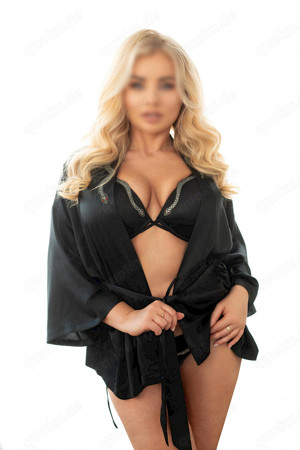 Erotische Massage in Nürnberg + Body-to-Body und Lingam Massage und Gemeinsames Duschen Bild 3