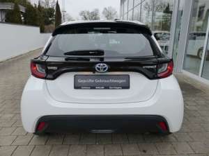 Toyota Yaris 1.5 Hybrid VVT-iE Comfort Kamera CarPlay Bild 4
