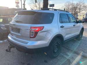 Ford Explorer EXPLORER 3,5 BENZIN/LPG-GAS*7-SITZE*AHK*KLIMA* Bild 3