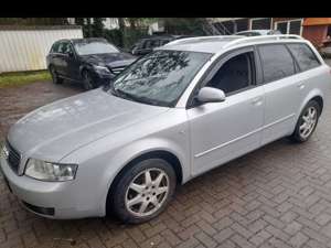 Audi A4 A4 Avant 2.0 FSI Bild 2