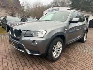 BMW X3 xDrive 20 d X-Line *Bi-Xenon*Navi*AHK*8-Fach*