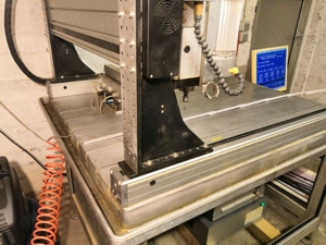 ISEL CNC Portalfräsmaschine Bild 10