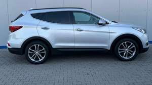 Hyundai SANTA FE 2,2 blue Premium 4WD LEDER 360° AHK KEY Bild 4