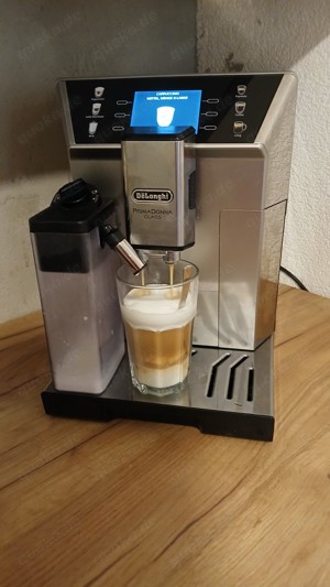 DeLonghi Kaffeevollautomatem zu verkaufen