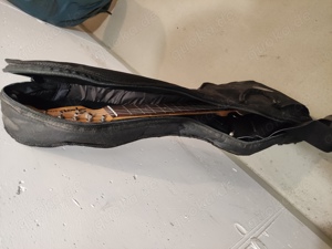 Elektrische Gitarre mit Verstärker   Bild 2