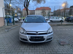 opel astra 1,4 unfallfrei,klima,alus,fahrbereit Bild 1