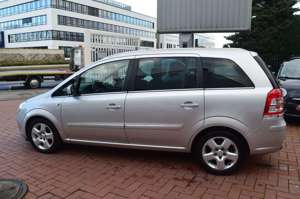 Opel Zafira Bild 4