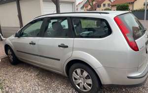 Ford Focus Focus Turnier 1.6 16VAmbiente Bild 3