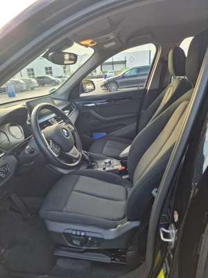 BMW X1 Bmw X1 sDrive18d Bild 3