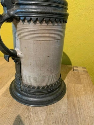 bedeutender Barock Walzenkrug um 1695 wohl Altenburg Steinzeug Zinn 32 cm
