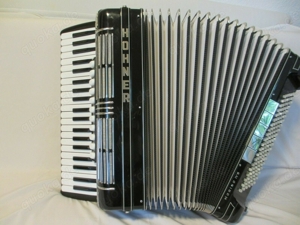 Hohner Morino IVS 120 Bässe